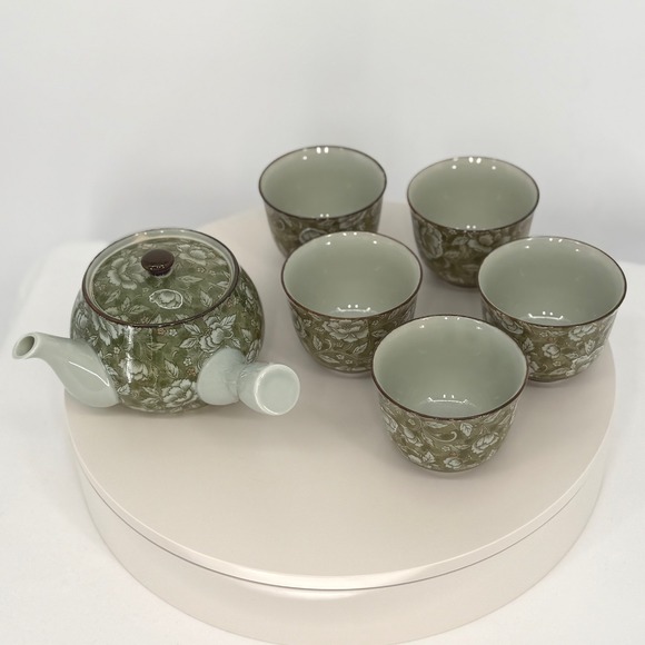 Arita Ware Japanese Tea Set Green Floral Teapot Cups Made in Japan Vintage 96-04